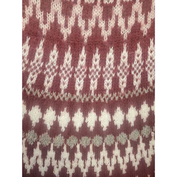 Eddie Bauer Women's Size Medium Red White & Gray Fair Isle Sweater - Picture 3 of 6